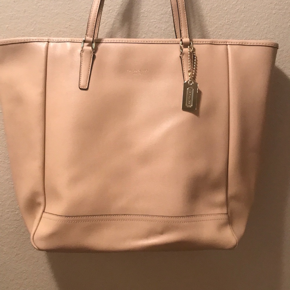 Coach Shoulder Bag